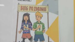 Uczniowie klasy IV "Biegną po zdrowie"