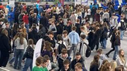 „Przyszłość zaczyna się teraz” – udział ósmoklasistów w XXI. Targach Edukacyjnych w Mielcu